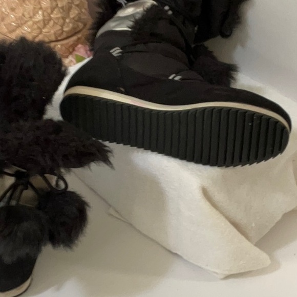 BAMBOO WINTER BOOTS SIZE 9 - Picture 4 of 4